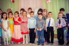 Поздравляем девочек